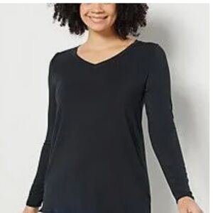 Cuddl Duds long underwear thermal v-neck top soft wear stretch